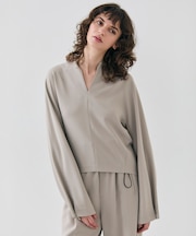 【洗える】RUE / スリットネックフォルムブラウス