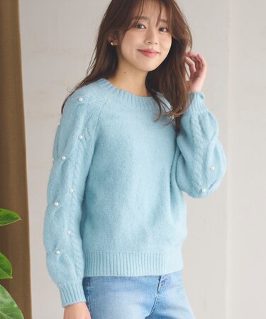 【洗える】パールスリーブ ケーブルニット