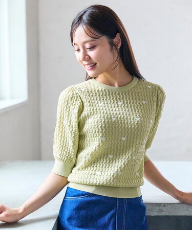 【洗える】ハーフスリーブ ハート刺繍 ニット