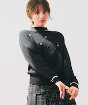 【洗える】リボン刺繍ダイア柄 ニット