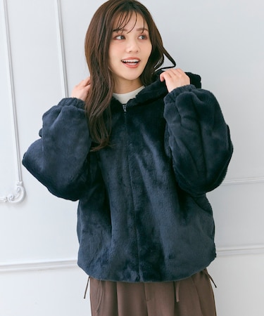 【洗える】フード付きフェイクファー パーカー