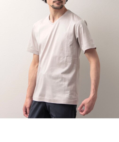 ベーシックVネックT（機能素材のジャケットのインナーに最適Ｔシャツ）