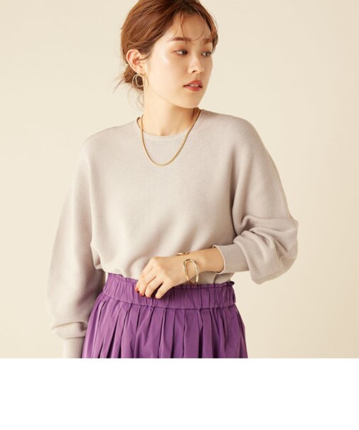 カーブ袖プルオーバーニット