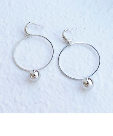 リングボールピアス
