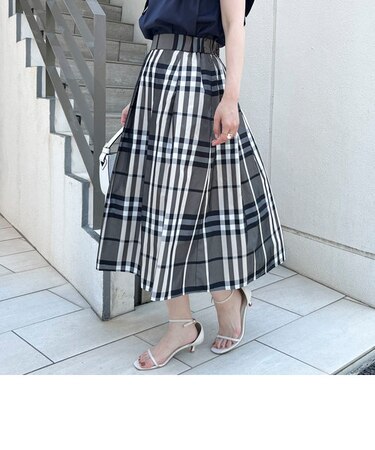 ＜飯豊まりえさん着用＞ウォッシャブルタフタチェックスカート