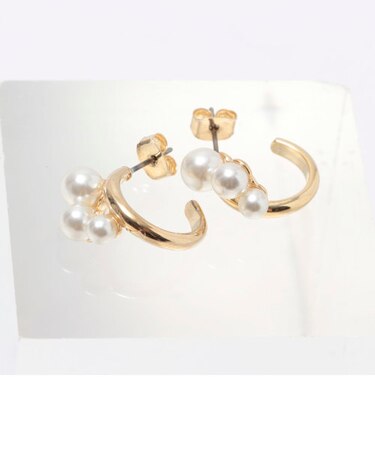 3パールカールピアス