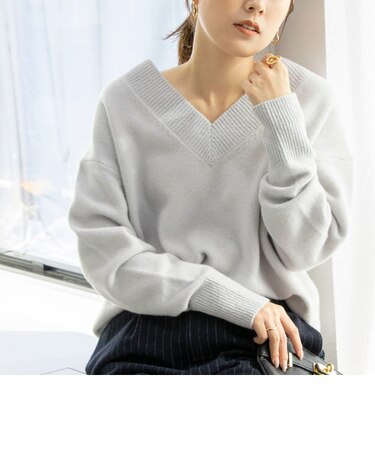 ◇【WEB限定】カシミヤブレンドVネックプルオーバーニット