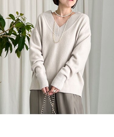 ◇【WEB限定】カシミヤブレンドVネックプルオーバーニット