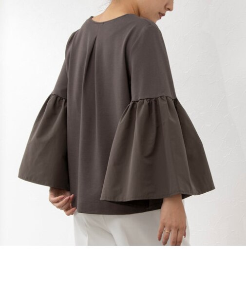 袖フレアプルオーバーカットソー