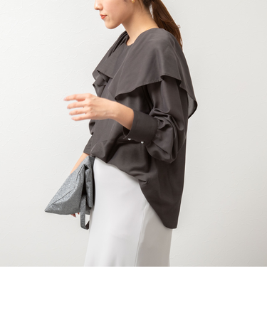 シアースラブフリルブラウス