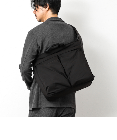 【SML/エスエムエル】別注ヘルメット2WAYショルダーバッグ