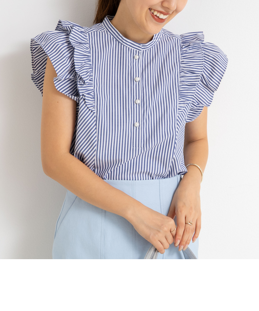 袖フリルパール釦ブラウス