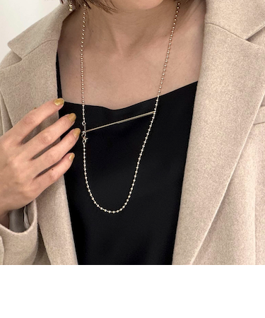 【grace grace/グラスグラス】ロングフックボールアレンジネックレス