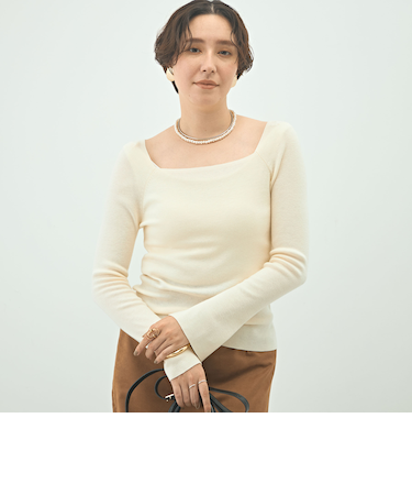 【WEB限定カラーあり】総針スクエアネックプルオーバーニット