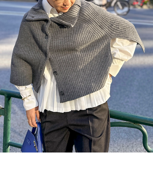 《手洗い可能》2WAYニットポンチョ