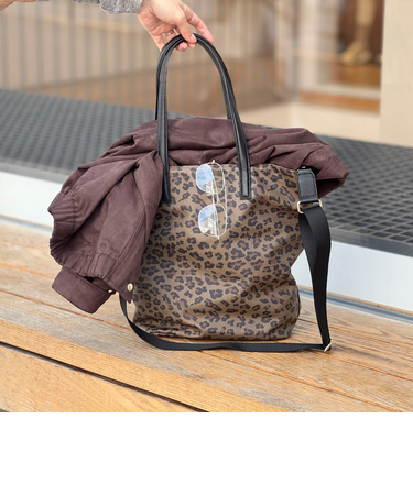 レオパード柄縦長トートバッグ