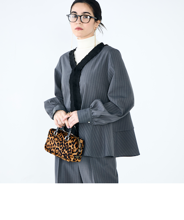 《セットアップ対応》ウォッシャブル衿プリーツペプラムブラウス