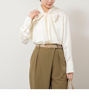 ウォッシャブルサテンドビーボウタイブラウス