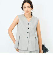 《セットアップ対応》ウォッシャブルドライシャークペプラムジレ