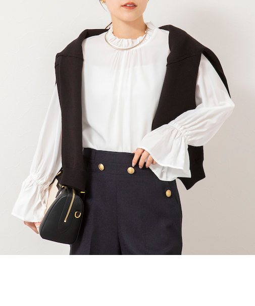 ウォッシャブル襟フリルプルオーバーブラウス