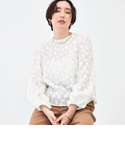 【KIRYU】ウォッシャブル花柄ジャガードブラウス