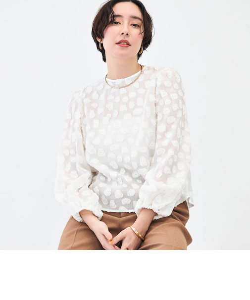 【KIRYU】ウォッシャブル花柄ジャガードブラウス