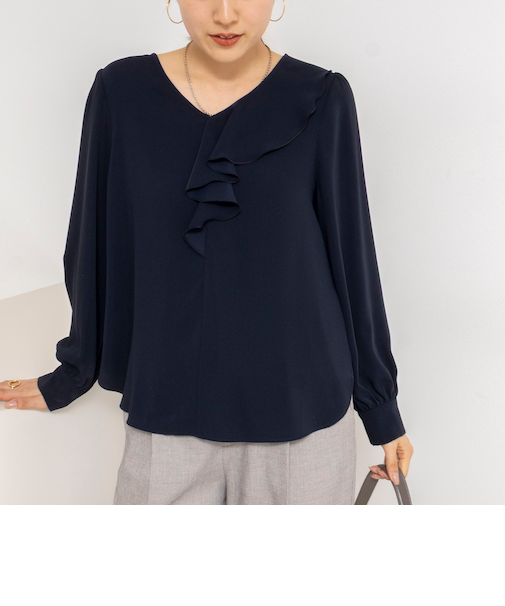 ウォッシャブルサテンアシンメトリーラッフルブラウス