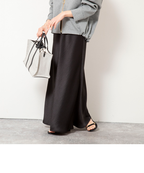 ウォッシャブルサテンナロースカート