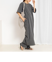 ウォッシャブルピグメント加工カットソーマキシ丈ワンピース