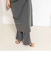 ウォッシャブルピグメント加工フレアカットソーパンツ