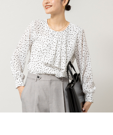 ウォッシャブルファンクショナルジョーゼットプリントタックフレアーブラウス