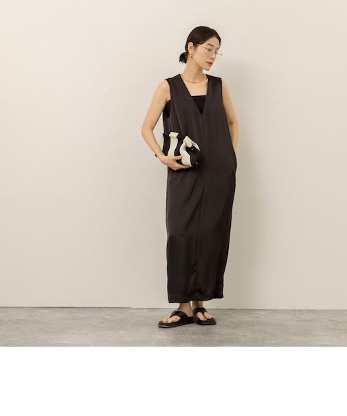 【MAQWEL/マクウェル】ウォッシャブルサテンワンピース