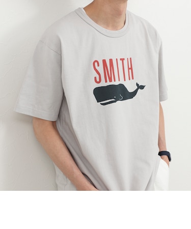 【BARNS OUTFITTERS】別注 SMITH プリントTシャツ 26SS