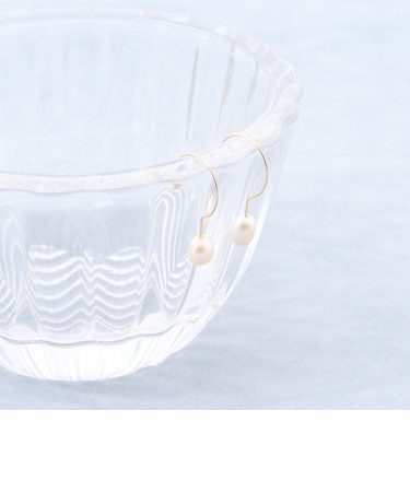 【grace grace/グラスグラス】ハテナパールピアス