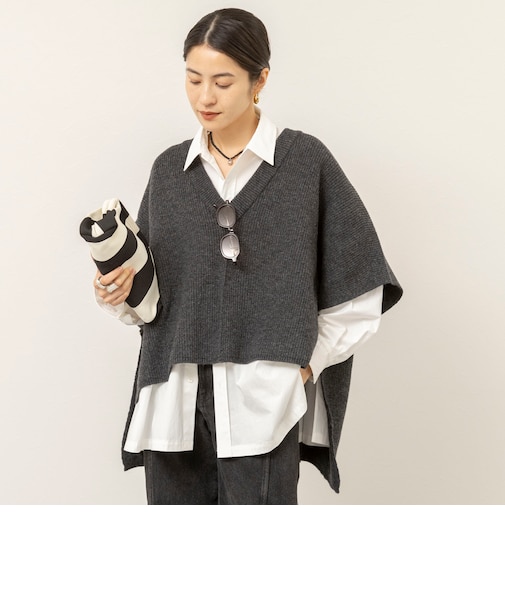 【MAQWEL/マクウェル】Vネックニットポンチョ