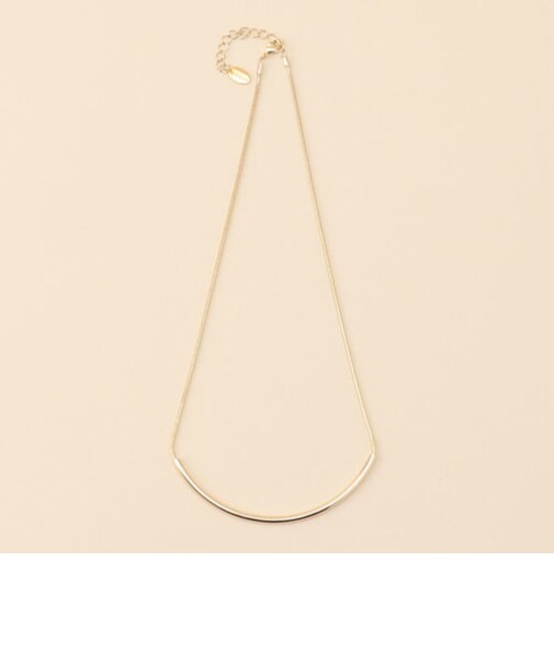 カーブバーショートネックレス