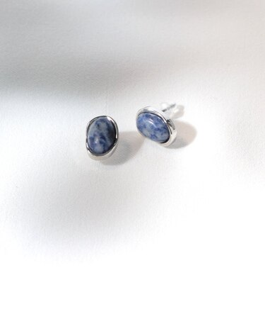 オーバルフレーム天然石ピアス