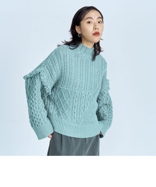 柄編みフリンジハイネックニット