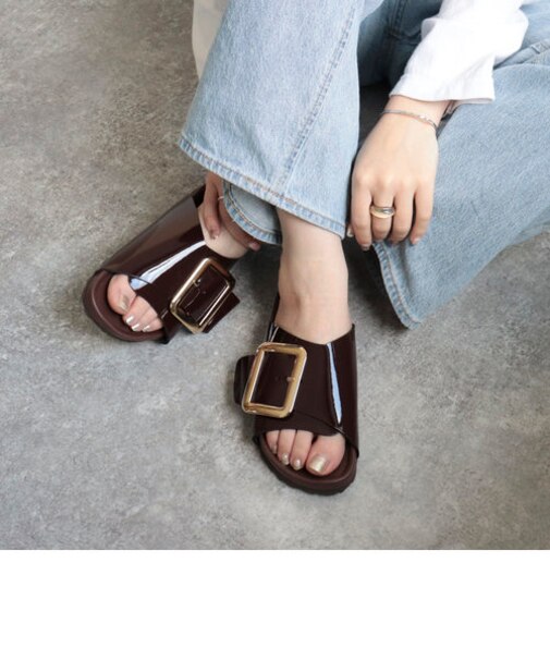 【PLAKTON/プラクトン】ビッグバックルサンダル
