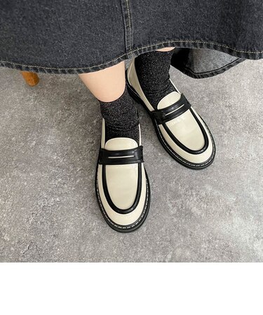 ステッチコインローファー