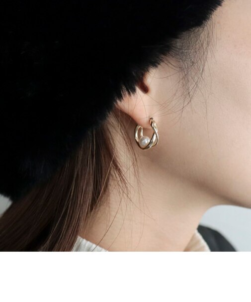 チタンポストパール付スモールフープピアス