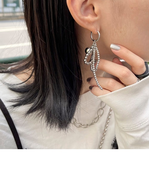 ボールチェーンアシメピアス｜フレディ＆グロスターの通販｜&mall