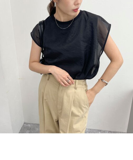 シアーレイヤードノースリーブブラウス