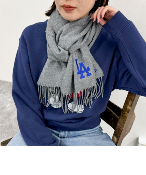 MLBロゴマフラー