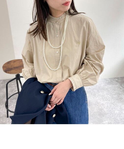 FR刺繍バンドカラーフリルブラウス