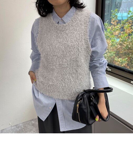 ラメシャギーニットベスト