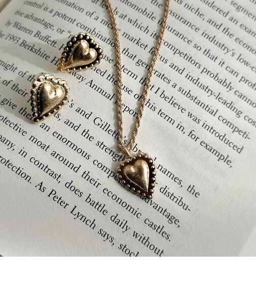 ヴィンテージ風ぷっくりハートネックレス１