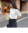 オフホワイト