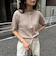 ベージュ