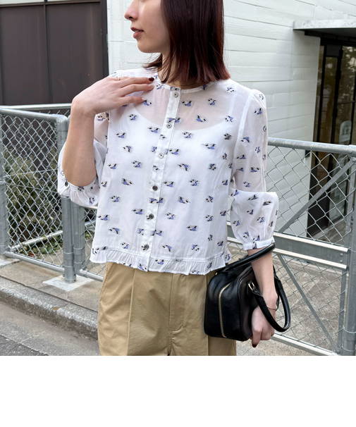 フラワージャガードシアーブラウス